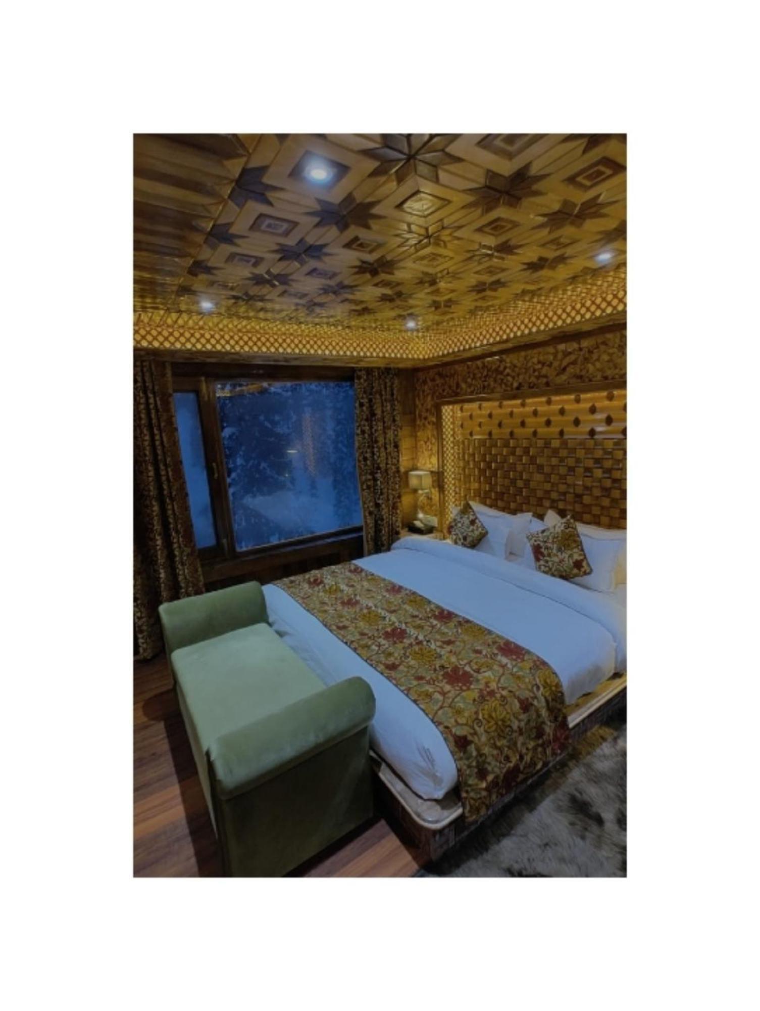 Hotel Shanu Premium Gulmarg Exterior foto
