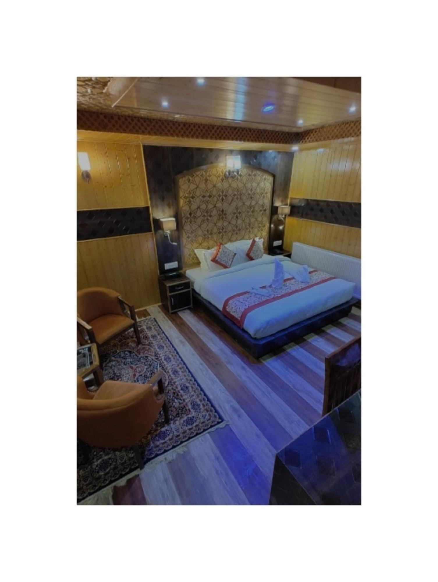 Hotel Shanu Premium Gulmarg Exterior foto